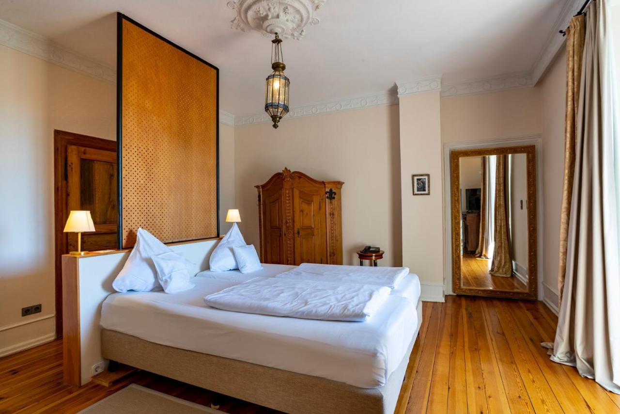 Hotel Schloss Edesheim Luaran gambar
