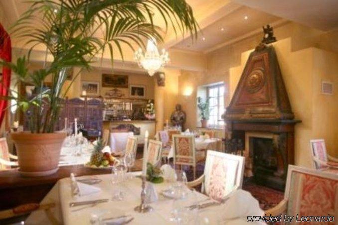 Hotel Schloss Edesheim Restoran gambar